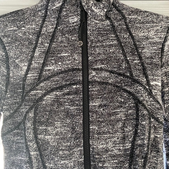 Lululemon zip up - Picture 2 of 7